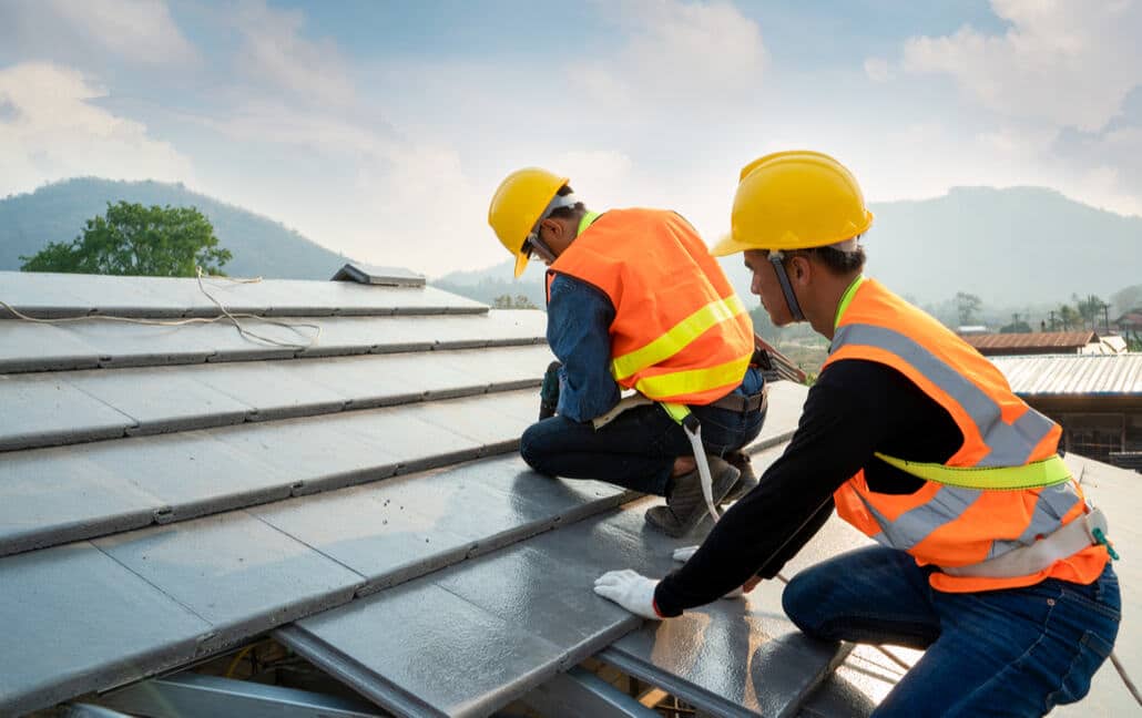 Hiring A Roofer 4 Qualities You Should Look For A To Z Construction